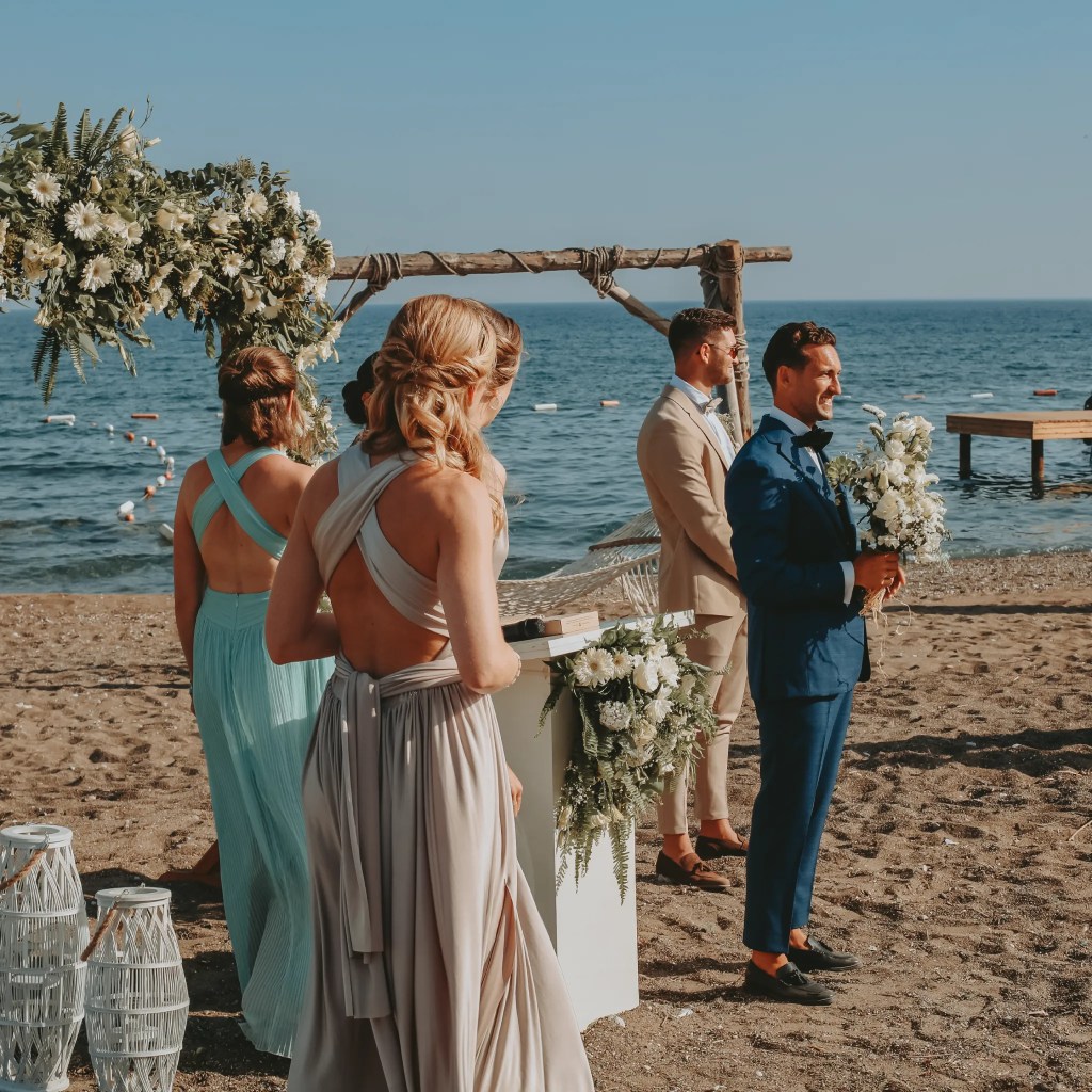 flow-datca-kumsalda-dugun-damat-davetliler-hazirlik